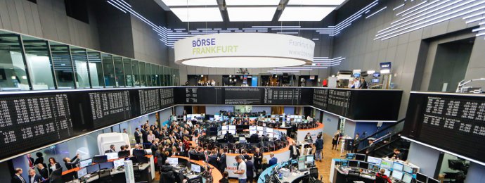 NTG24 - TUI versucht sich an einer Erholung, auch die Deutsche Bank strebt nach Norden, BioNTech wieder dreistellig und bei Borussia Dortmund geht die Party weiter