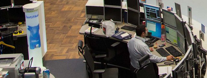TUI kippt schon wieder, die Deutsche Bank spricht sich für weitere Zinserhöhungen aus, Verschnaufpause bei Tesla und auch Nel ASA mit roten Vorzeichen