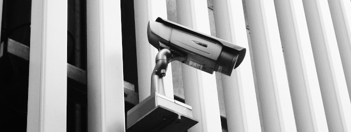Überwachung am Arbeitsplatz: Darf der Arbeitgeber kontrollieren? - Newsbeitrag