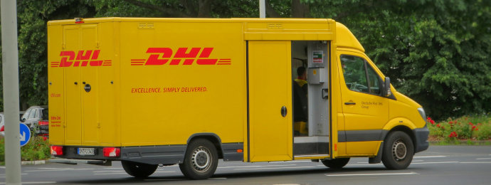 DHL trotzt den Strafzöllen, Palantir übertrifft hohe Erwartungen und BP meldet Explorationserfolg - BÖRSE TO GO