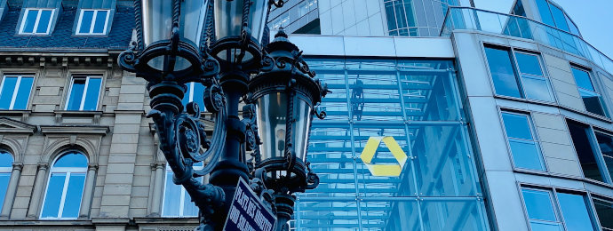 Commerzbank hebt Jahresprognose an, Rekordauftragseingang bei Siemens Energy und AMD zeigt Unsicherheiten - BÖRSE TO GO