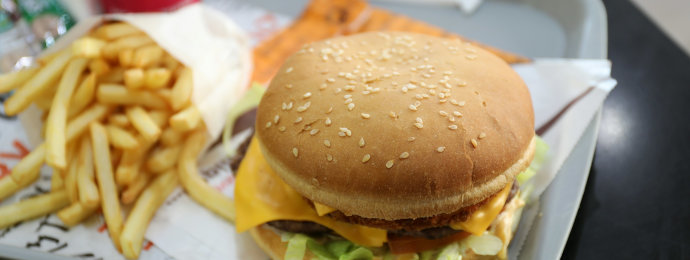 BFH kippt Food-and-Paper-Methode bei Fast-Food-Menüs - Newsbeitrag