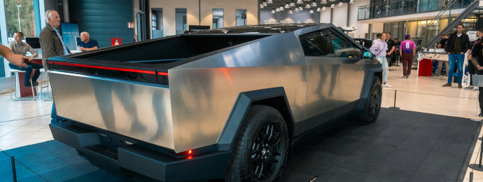 NTG24 - 31.10.2025 Bereits zum zehnten Mal startet Tesla einen Rückruf beim Cybertruck und lässt damit weiter an Qualität und Stabilität des Gefährts zweifeln