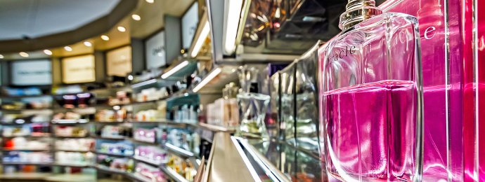 Givaudan leidet unter dem Franken, United Airlines will Nr. 1 werden und LVMH schwächelt - BÖRSE TO GO