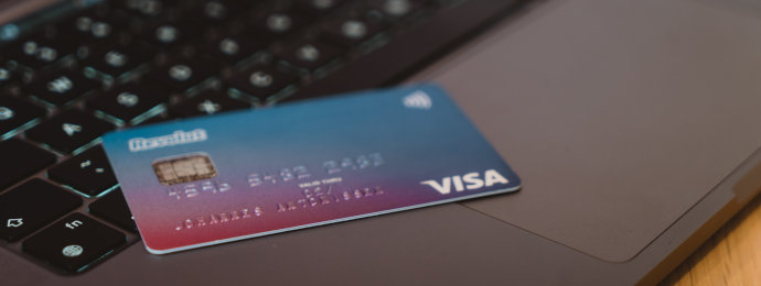 NTG24 - Auf sich verändernde Verhältnisse der Verbraucher reagiert Visa wohl mit einem massiven Sparprogramm
