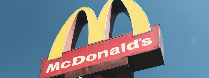 Nach einigen Enttäuschungen stellt McDonald’s einen neuen US-Chef vor und treibt damit trotz eher mauer Ergebnisse die Fantasie der Anleger an - Newsbeitrag