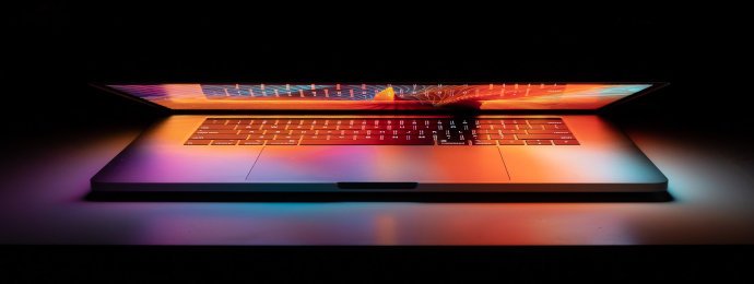 Trotz Flaute im PC-Geschäft beeindruckt Lenovo mit rasanten Steigerungen bei Umsatz und Gewinn - Newsbeitrag