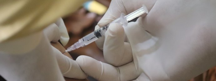 BioNTech kommt mit der Produktion seines Corona-Impfstoffs kaum noch hinterher - Newsbeitrag