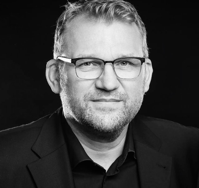 Redaktion - Jörg Küpperfahrenberg